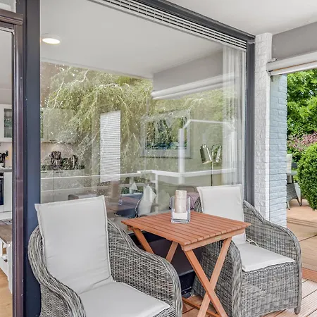 Objekt-nr 90 - - Strandredder * Lubeka